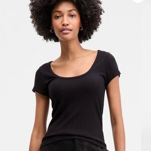 Women's Ribbed Scoop-Neck Top